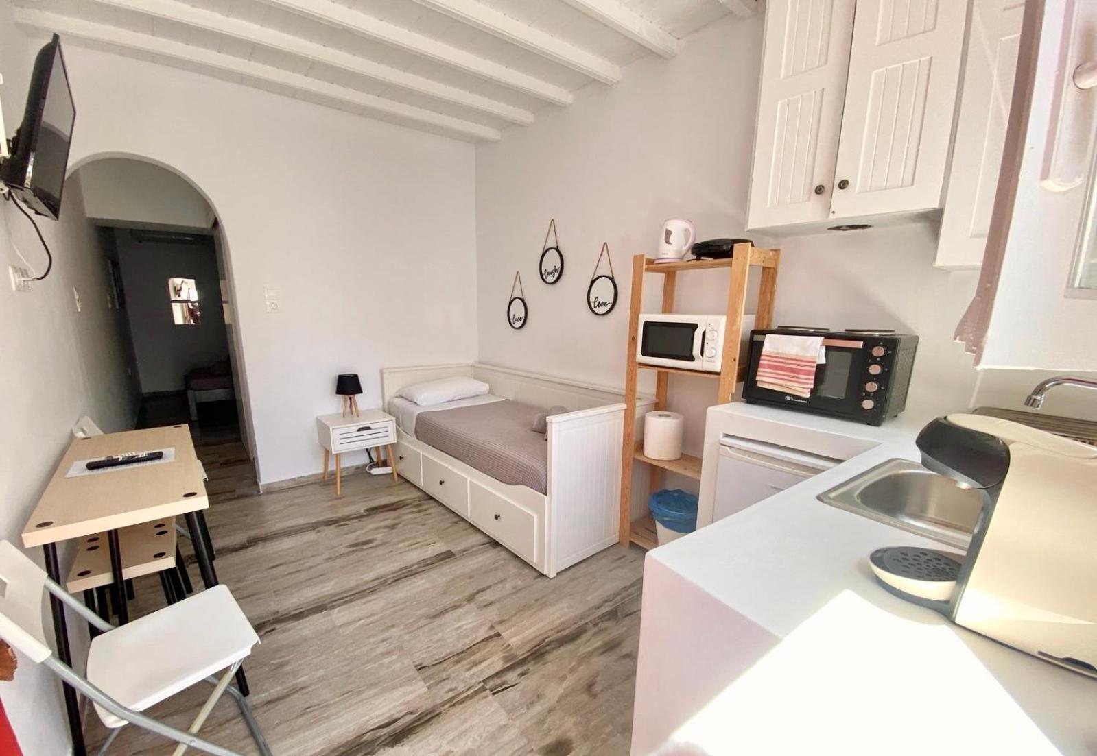 Elenitas Town House With Balcony And Sea View Apartment Mykonos Town Luaran gambar